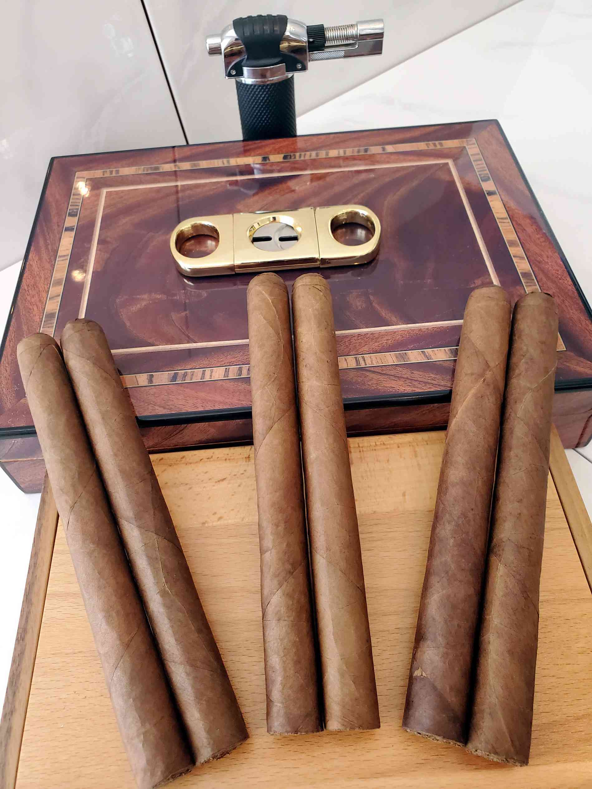 standard-premium-habano-personalized-cigars